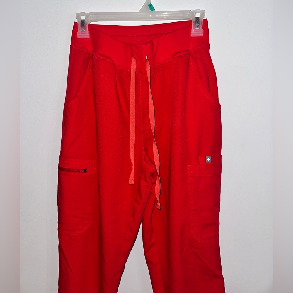 FIGS High Waisted Yola Skinny Scrub Pants